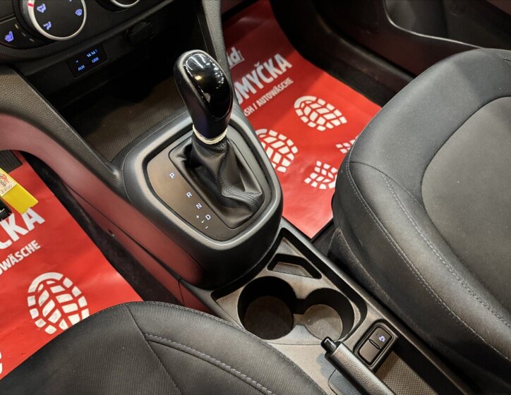 Hyundai i10 Hatchback 1,2 l 64 kw