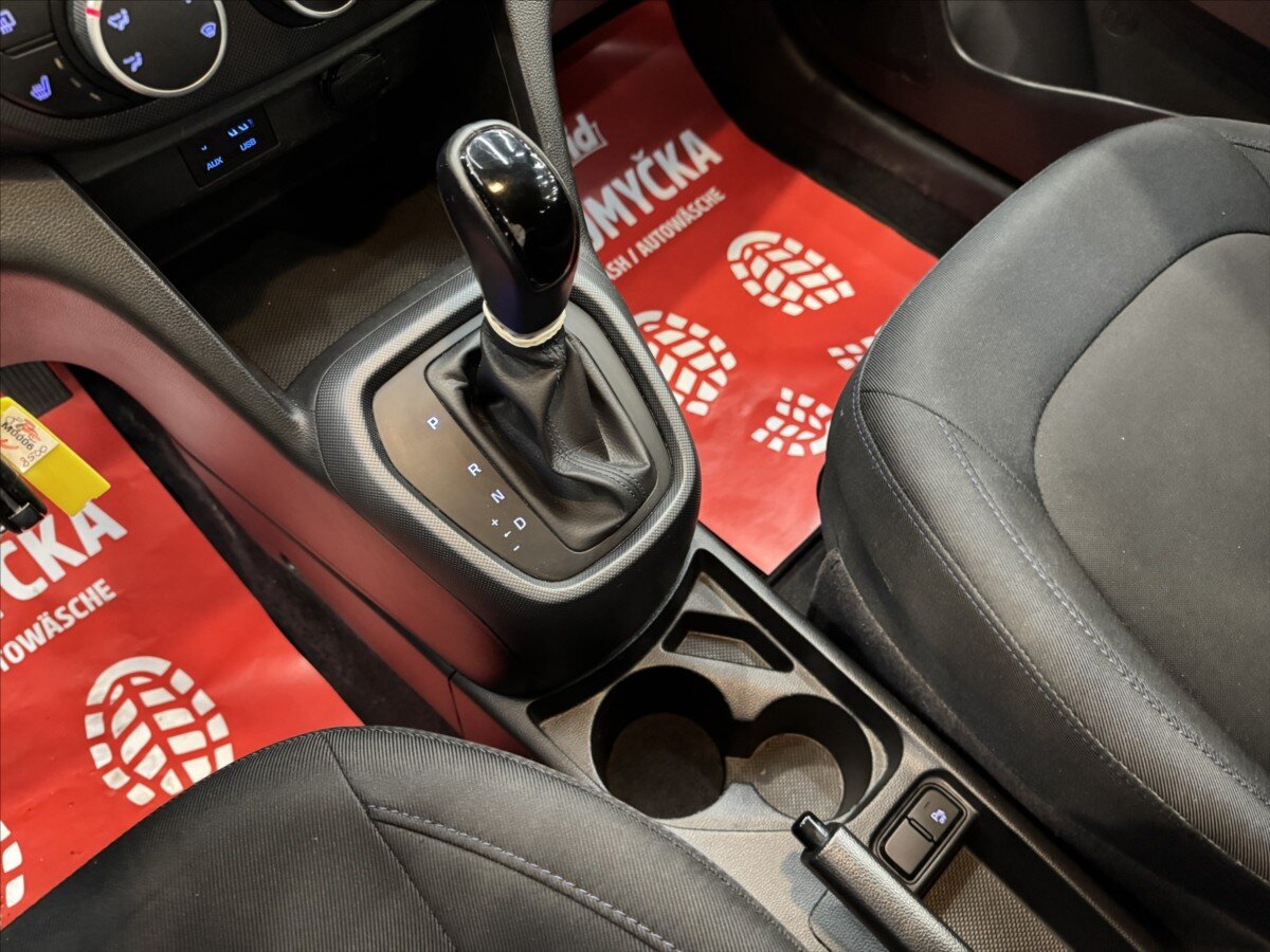 Hyundai i10 Hatchback 1,2 l 64 kw