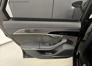 Audi S8 Sedan / Limuzína 4,0 l 420 kw
