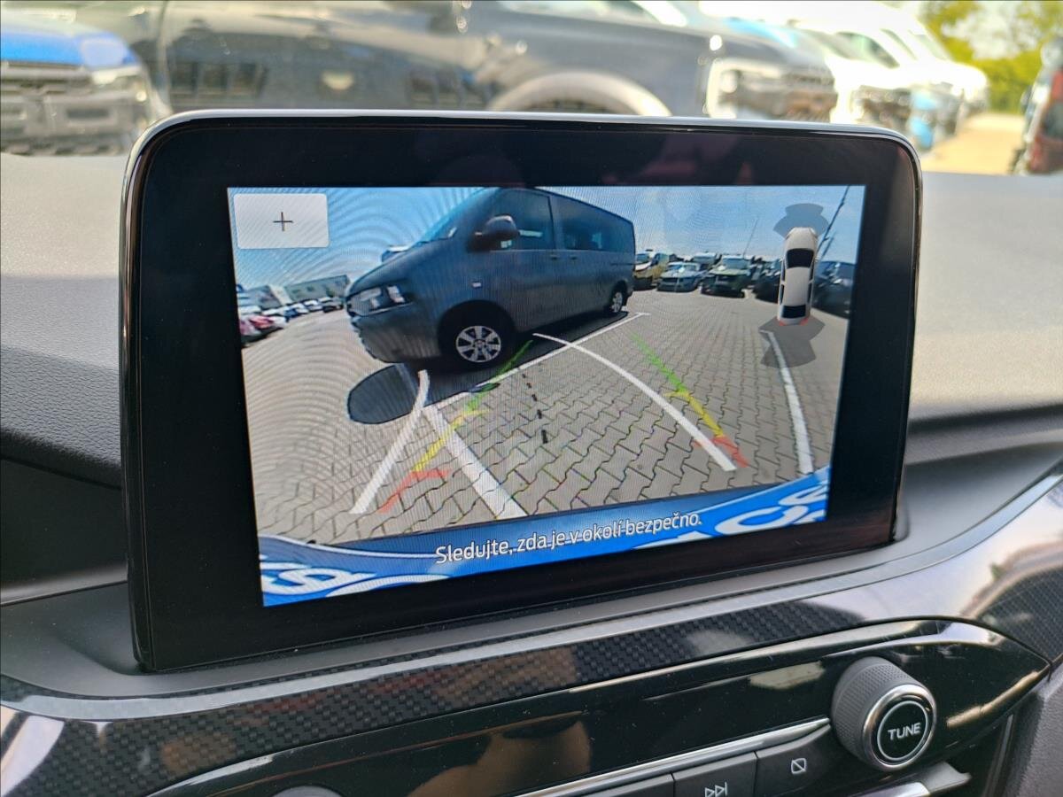 Ford Kuga SUV / Terénní 1,5 l 110 kw