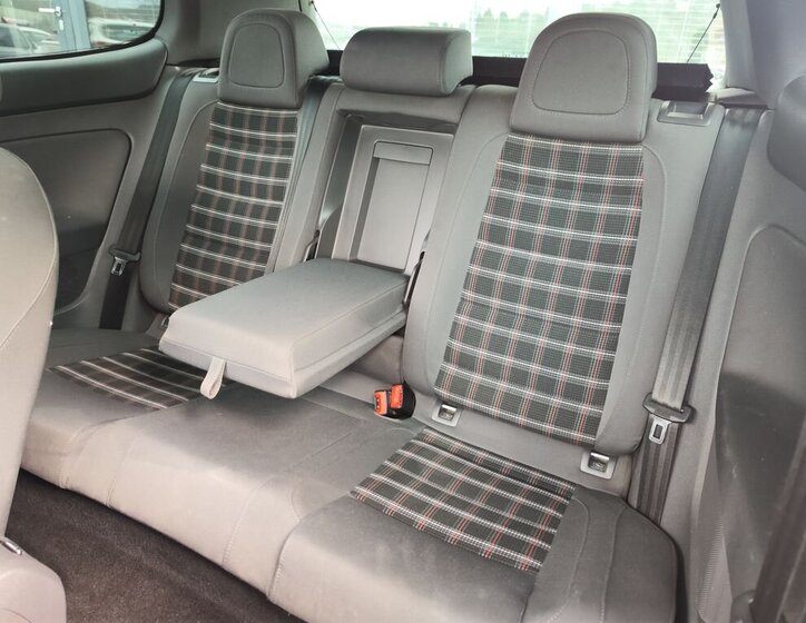 Volkswagen Golf Hatchback 2,0 l 147 kw