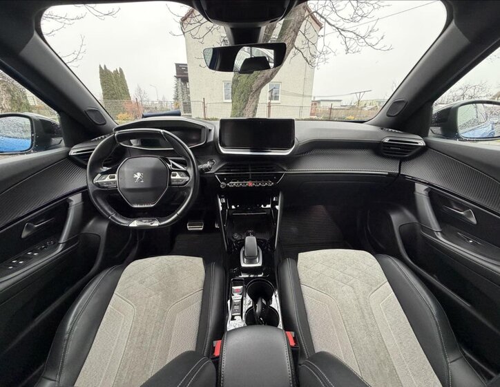 Peugeot 2008 SUV 0,0 100 kw