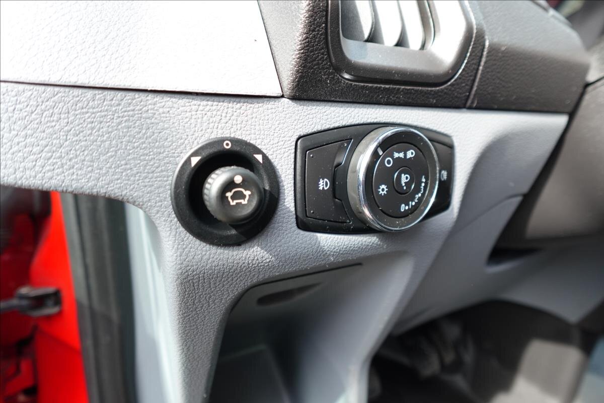 Ford Transit Ostatní 2,0 l 77 kw