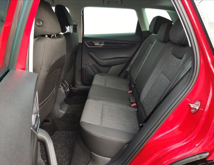 Škoda Karoq SUV / Terénní 999,0 85 kw