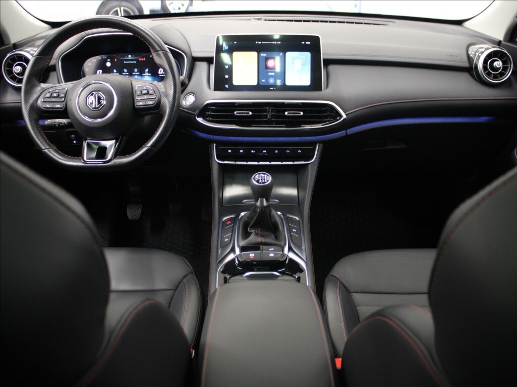 MG HS SUV 1,5 l 119 kw