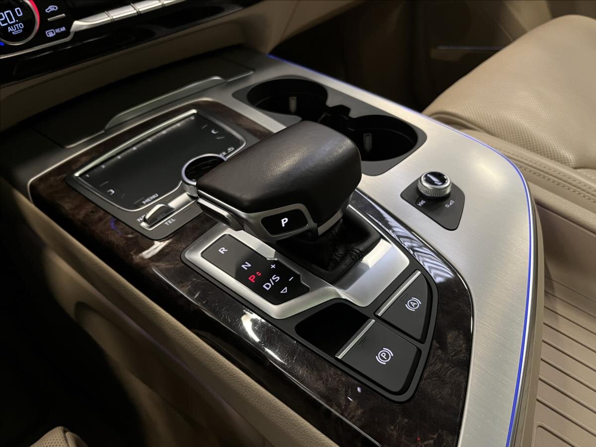 Audi Q7 SUV 3,0 l 200 kw