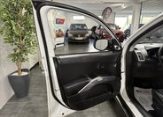 Mitsubishi Outlander SUV / Terénní 2,2 l 115 kw