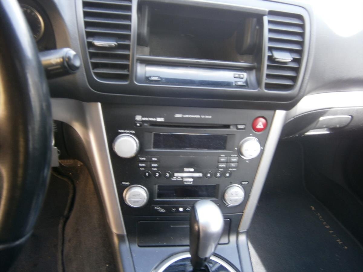 Subaru Legacy Kombi 2,5 l 127 kw