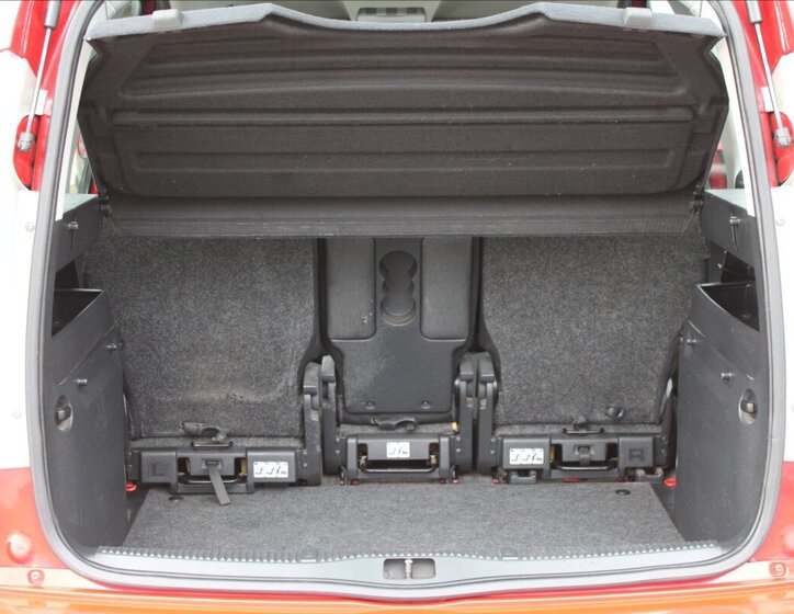 Škoda Roomster MPV 1,2 l 63 kw