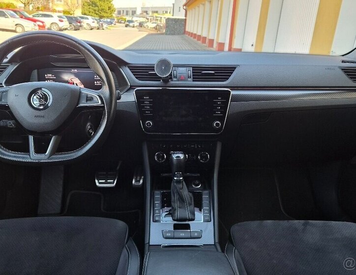 Škoda Superb Sedan / Limuzína 0,0 140 kw
