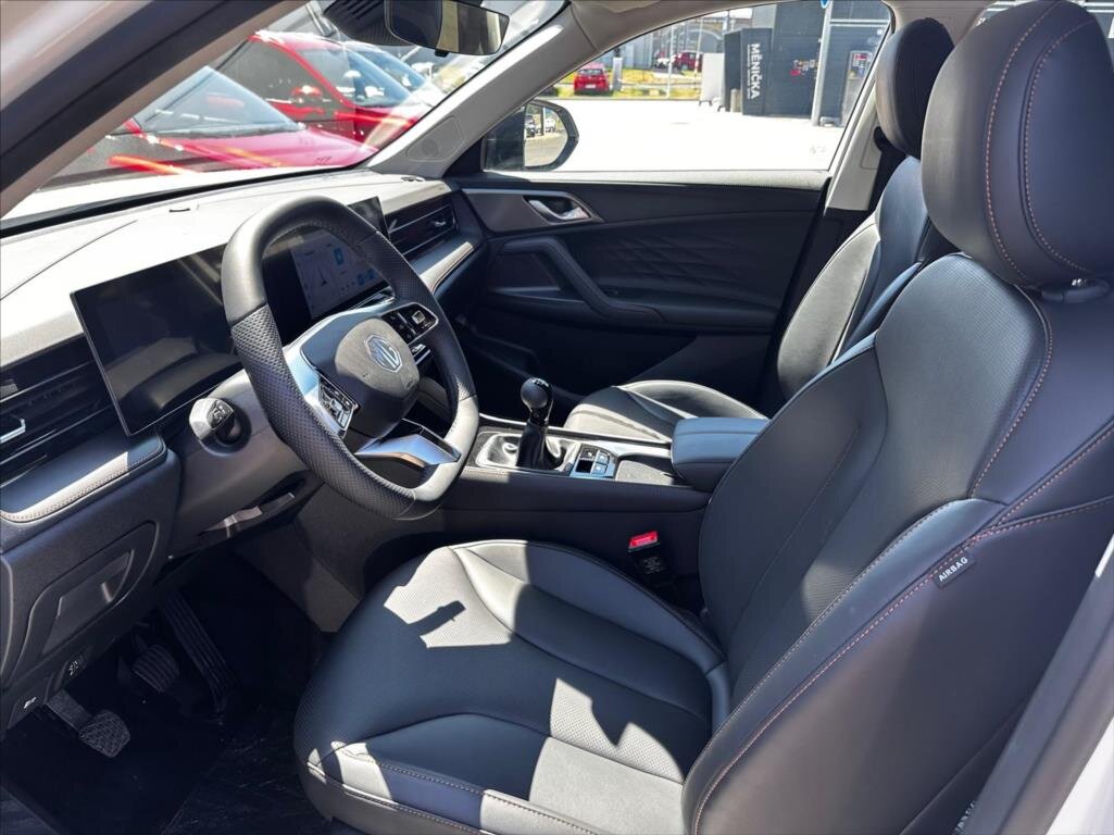 MG HS SUV 1,5 l 125 kw