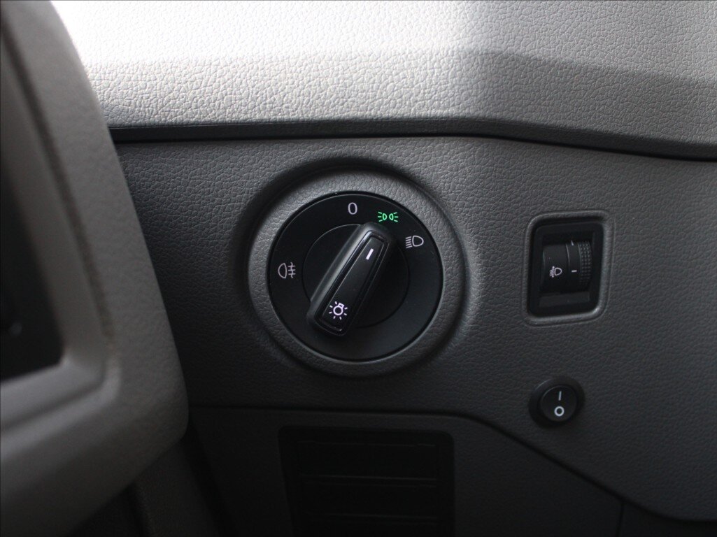 Volkswagen Crafter Skříň 2,0 l 103 kw