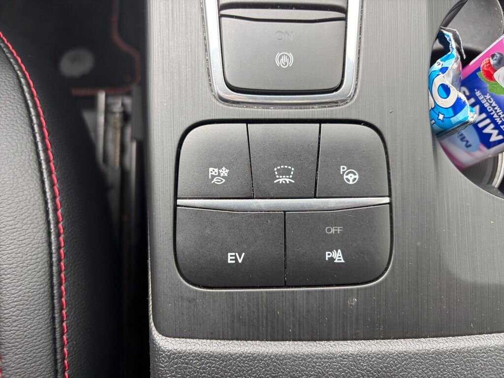 Ford Kuga SUV / Terénní 2,5 l 140 kw