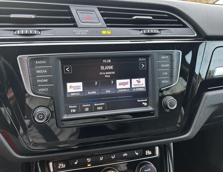 Volkswagen Touran 57