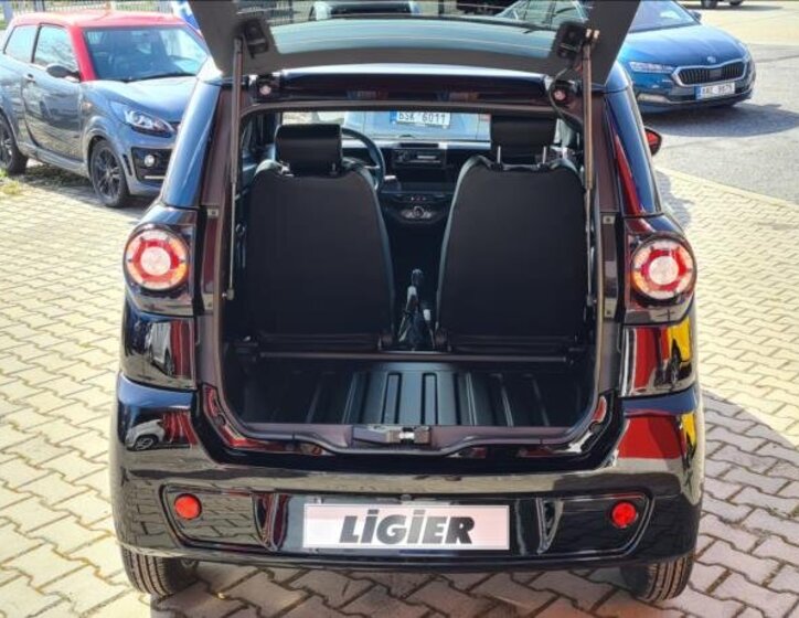 Ligier Ostatní Hatchback 499,0 6 kw