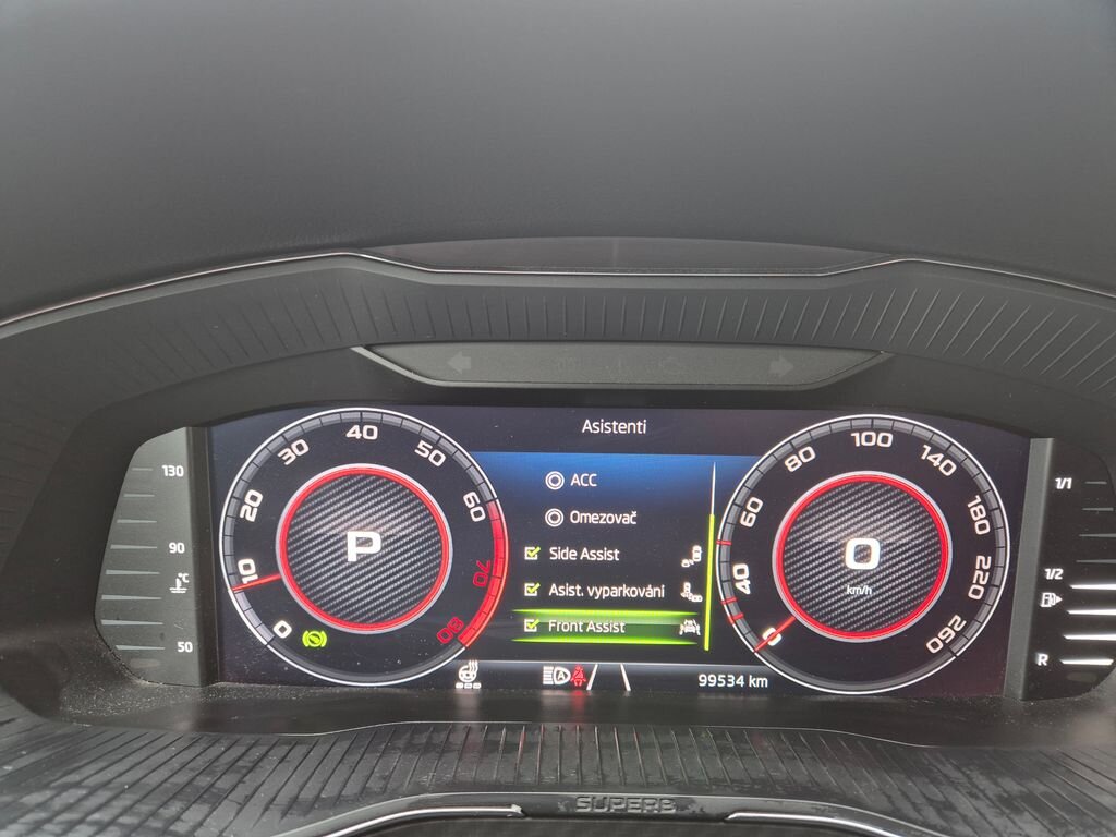 Škoda Superb Sedan / Limuzína 2,0 l 140 kw
