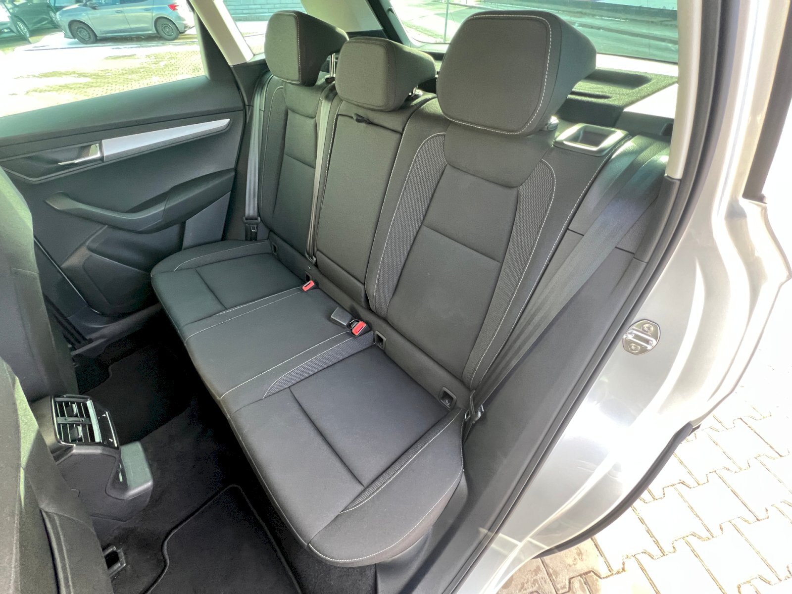 Škoda Karoq SUV 1,5 l 110 kw