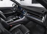Audi SQ8 14