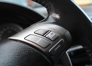 Subaru Legacy Kombi 2,0 l 121 kw