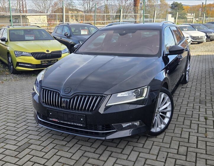 Škoda Superb 1