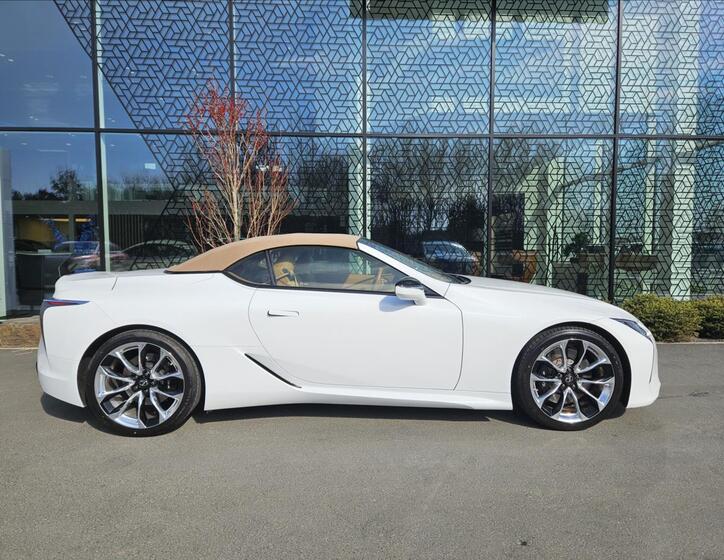 Lexus LC 500 28