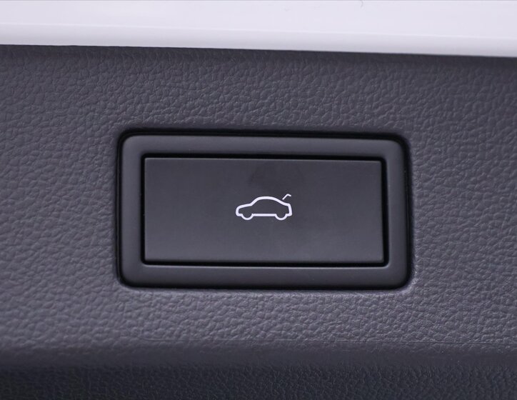 Volkswagen Arteon Kombi 2,0 l 110 kw