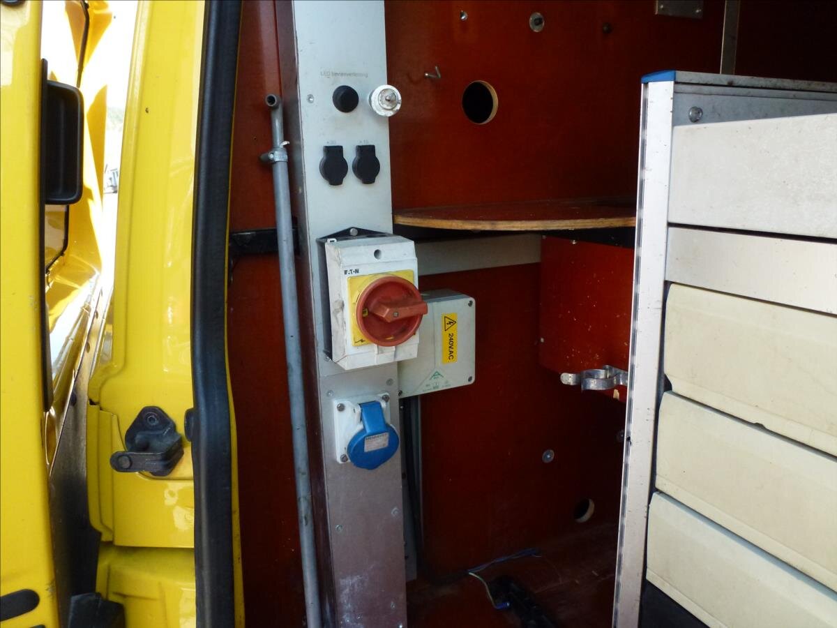 Volkswagen Transporter Skříň 2,0 l 84 kw