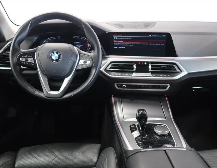 BMW X5 Kombi 3,0 l 245 kw