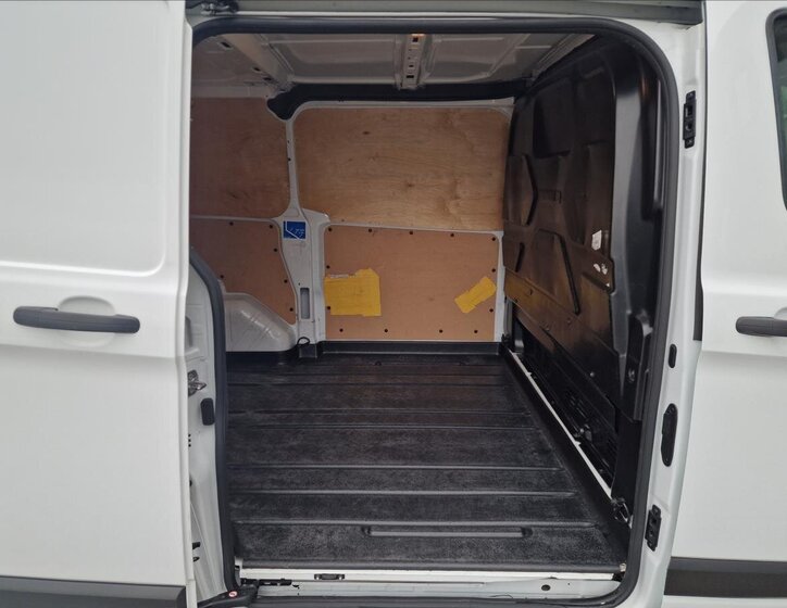 Ford Transit Custom Skříň 2,0 l 77 kw