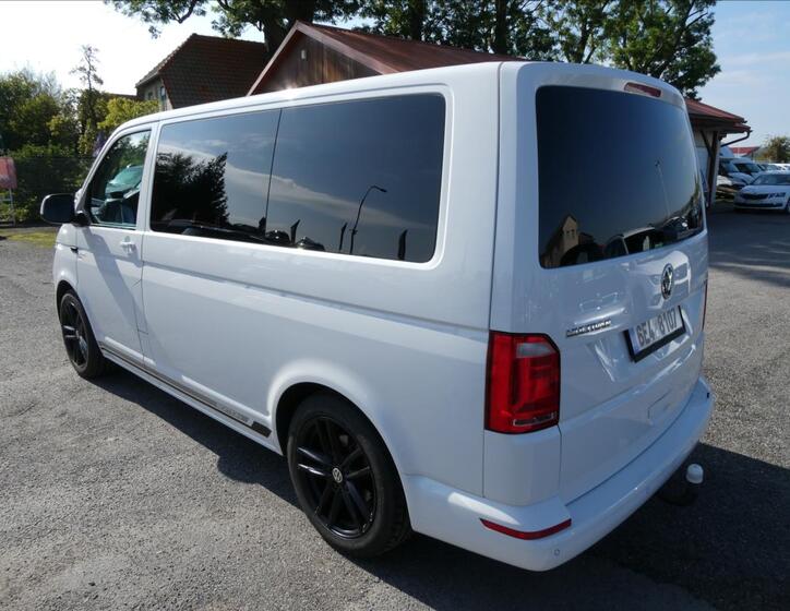 Volkswagen Multivan 7