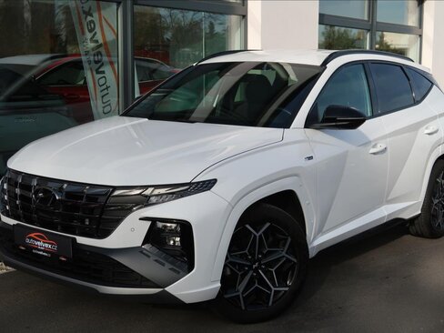 Hyundai Tucson SUV 1,6 l 110 kw