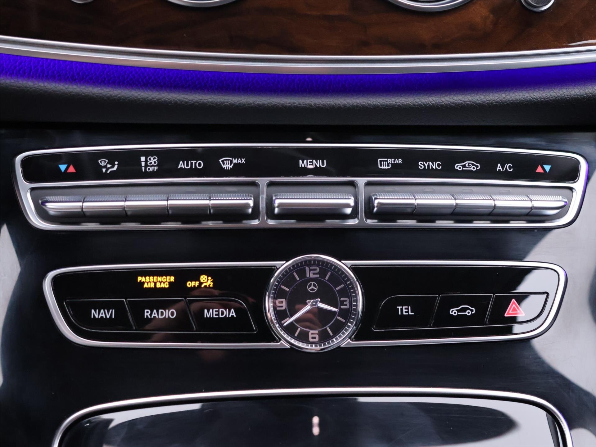 Mercedes-Benz Třídy E Kombi 2,0 l 143 kw