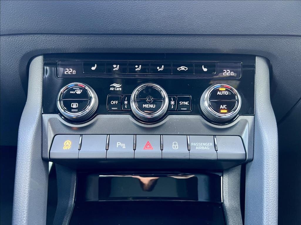 Škoda Karoq SUV / Terénní 2,0 l 140 kw