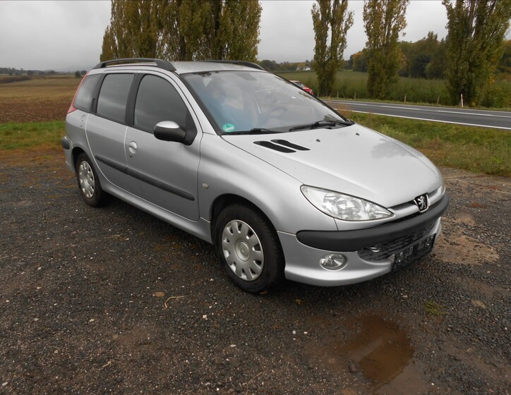 Peugeot 206 5