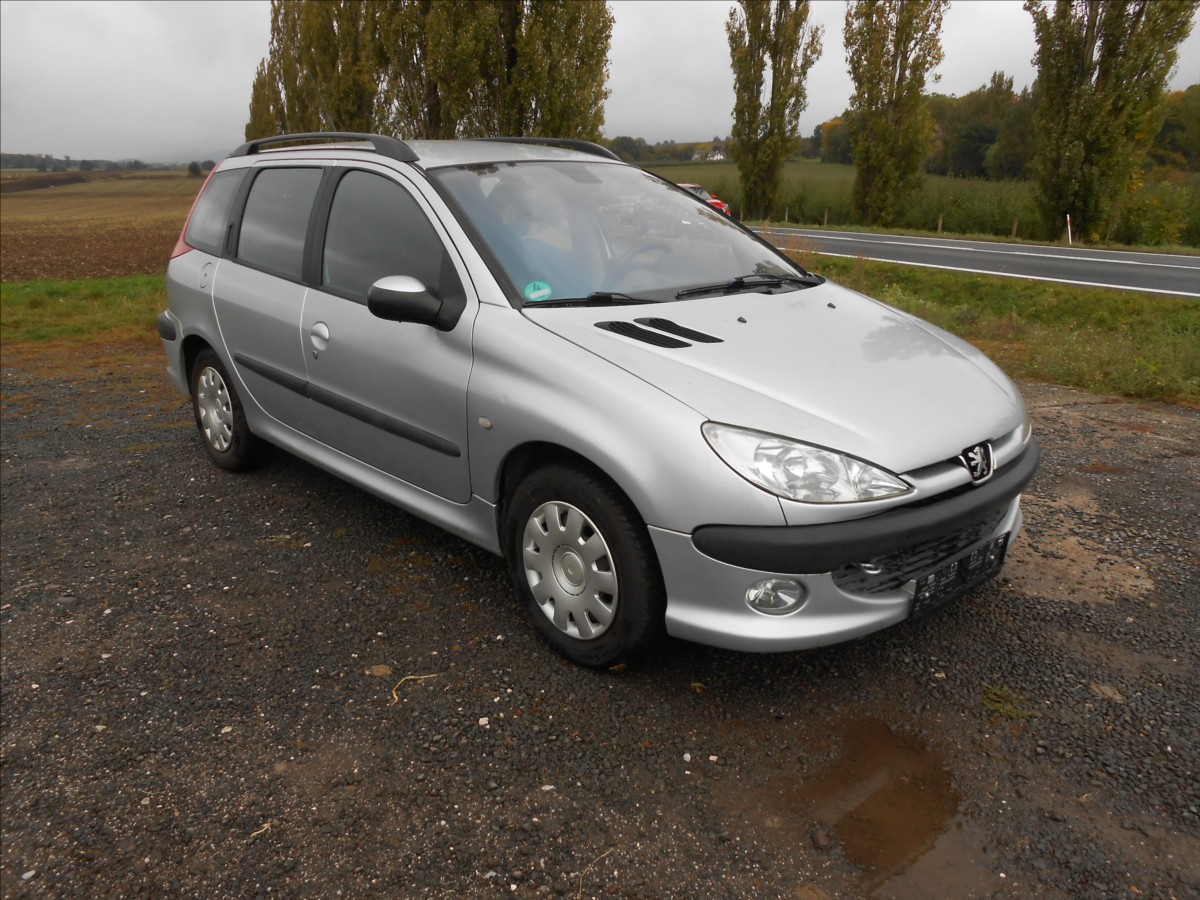 Peugeot 206