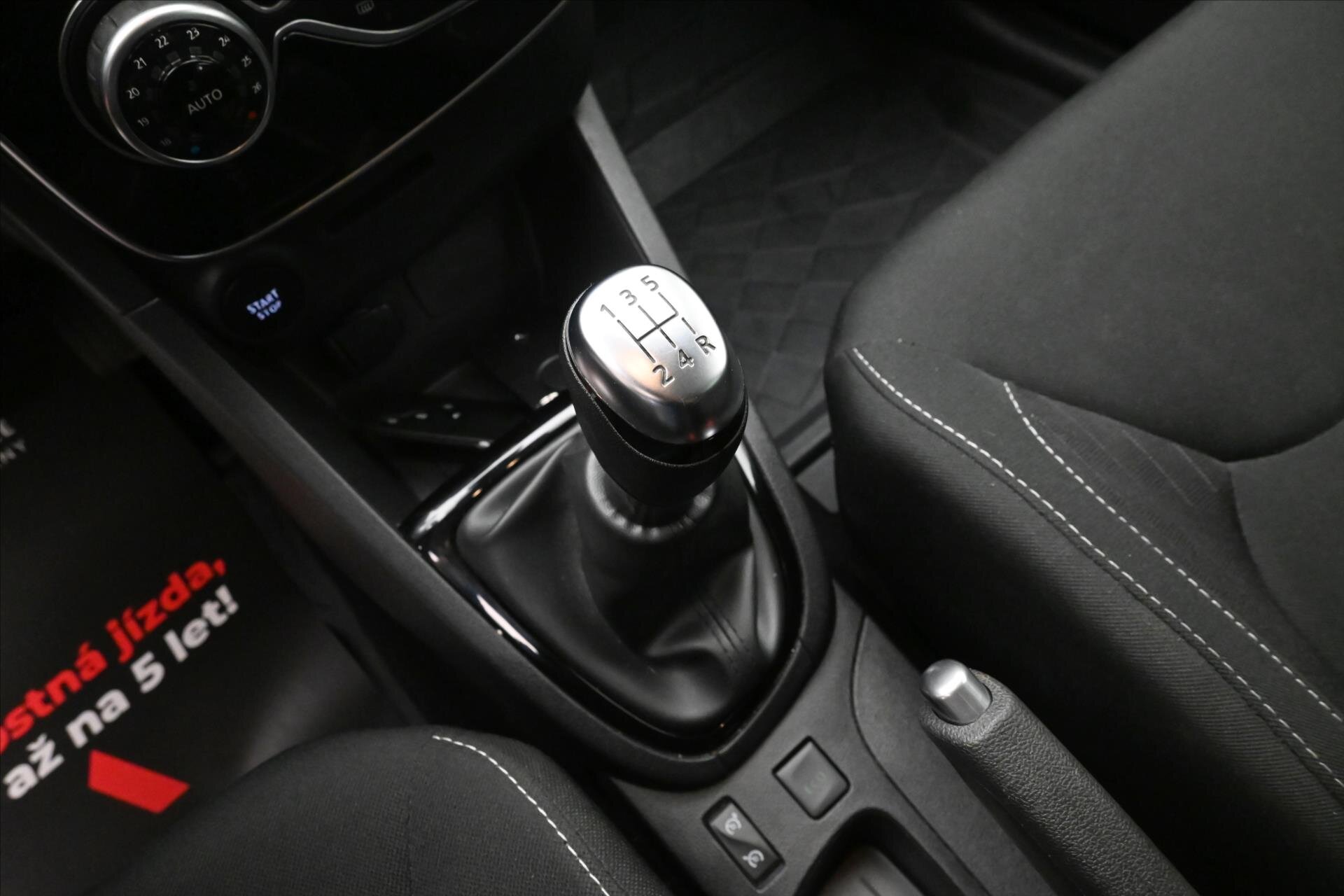 Renault Clio Hatchback 898,0 66 kw