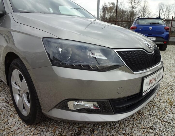 Škoda Fabia Hatchback 999,0 70 kw