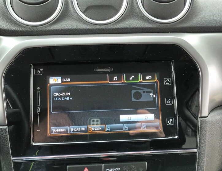 Suzuki Vitara SUV 1,4 l 103 kw