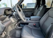 Land Rover Defender SUV / Terénní 3,0 l 183 kw