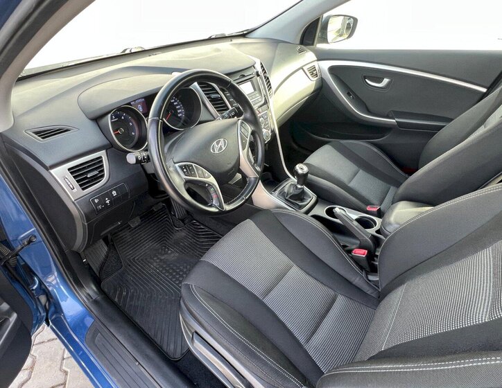 Hyundai i30 Hatchback 1,6 l 81 kw