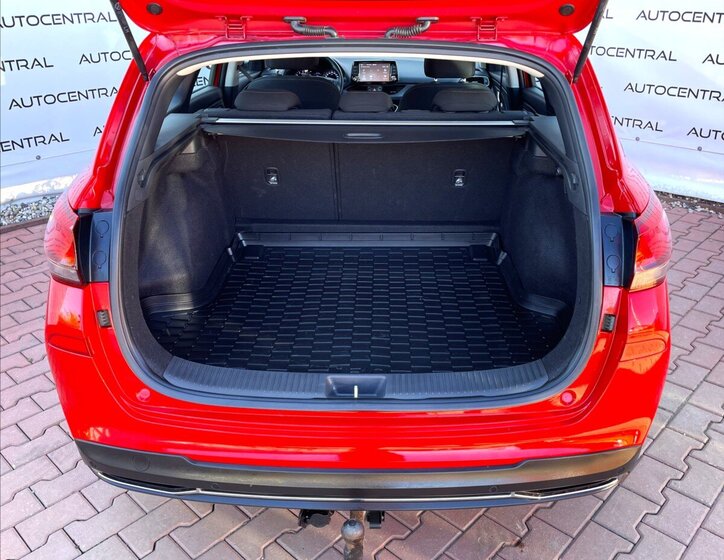 Hyundai i30 Kombi 998,0 88 kw