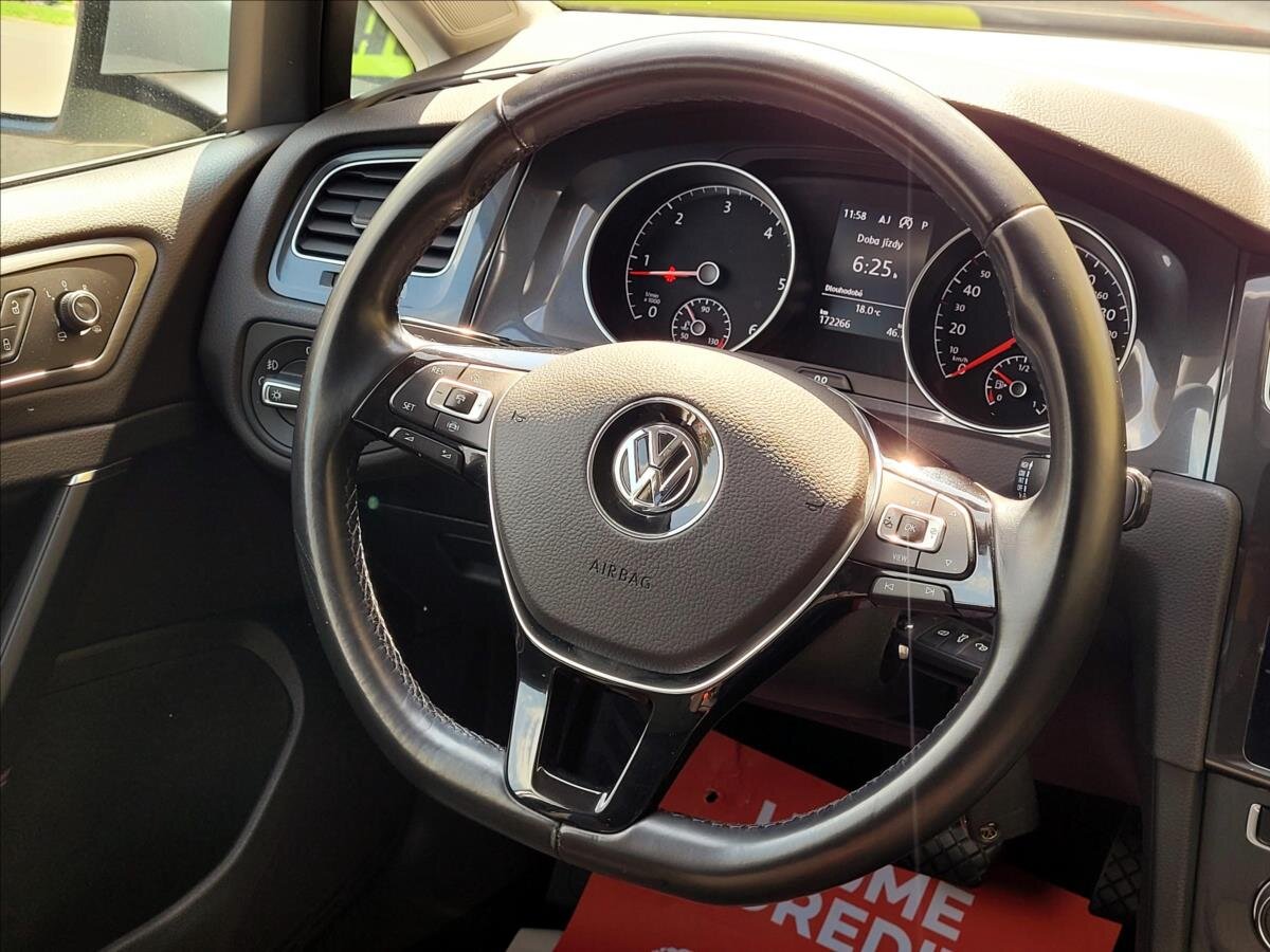 Volkswagen Golf Kombi 1,6 l 85 kw