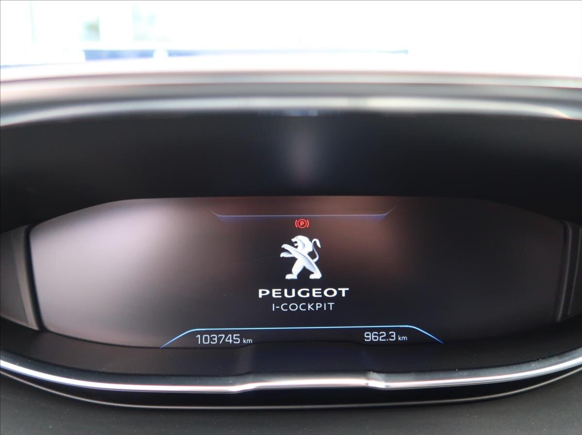 Peugeot 5008 SUV / Terénní 1,2 l 96 kw