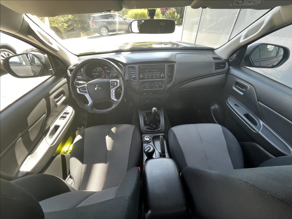 Mitsubishi L200 Pick-up 2,3 l 110 kw