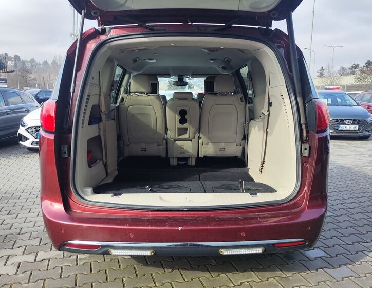 Chrysler Pacifica MPV 3,6 l 214 kw