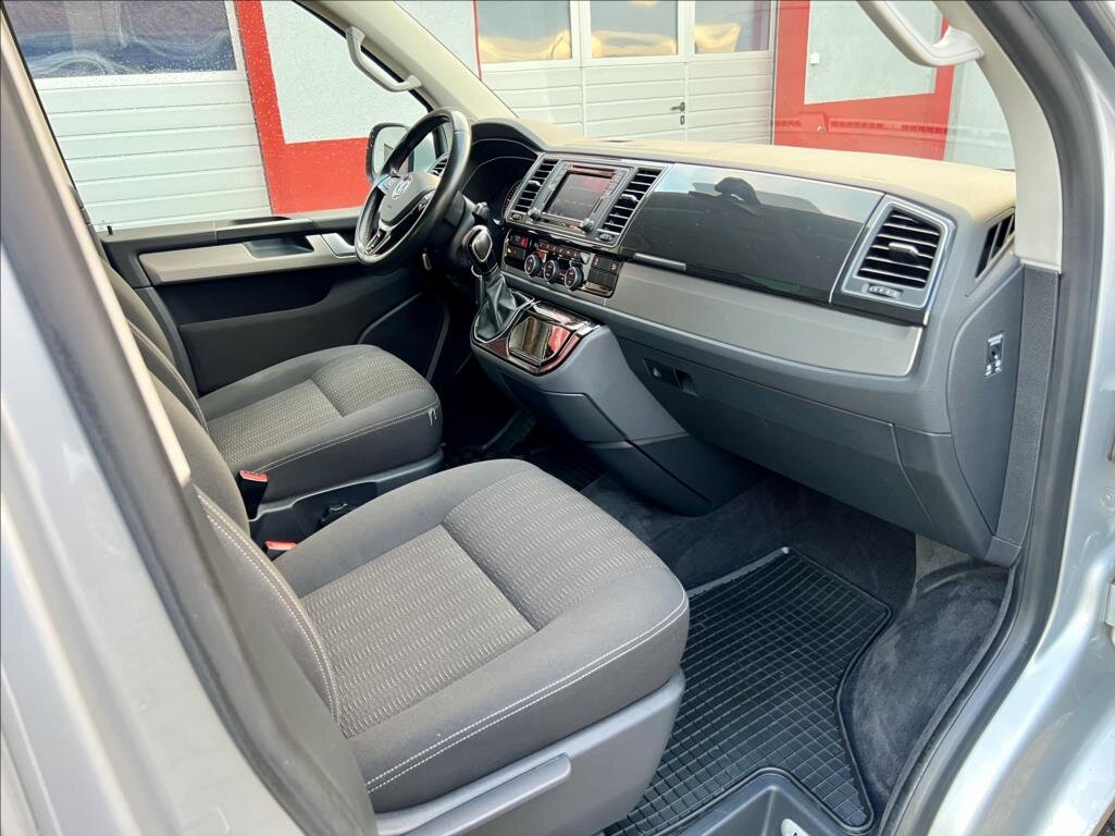 Volkswagen Multivan VAN-Minibus 2,0 l 150 kw