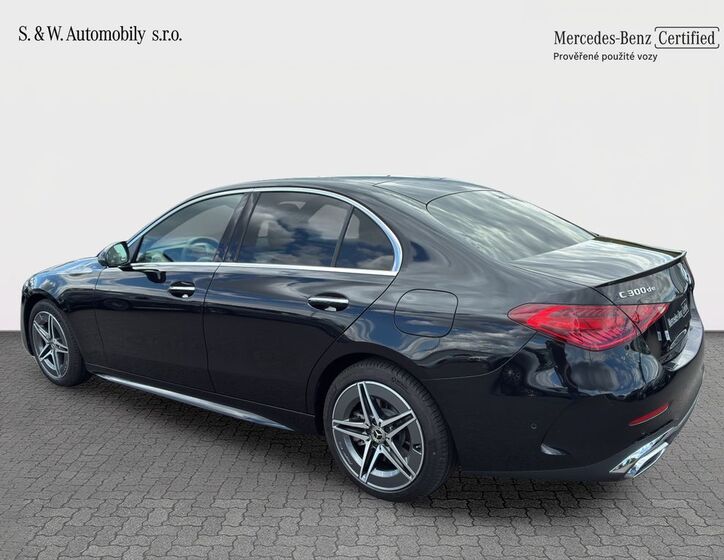 Mercedes-Benz Třídy C 12