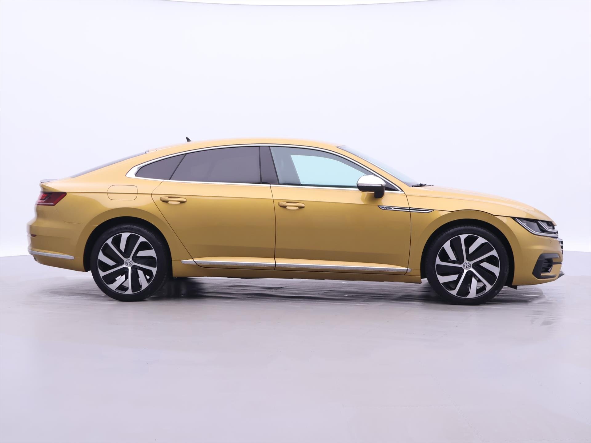 Volkswagen Arteon Liftback 2,0 l 140 kw