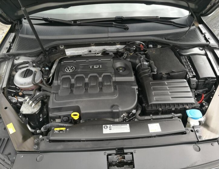 Volkswagen Passat Kombi 2,0 l 110 kw