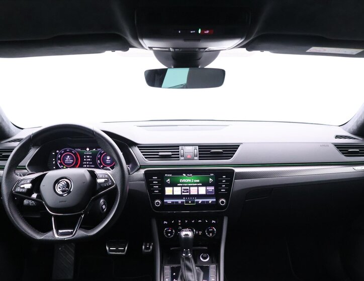 Škoda Superb Liftback 2,0 l 147 kw